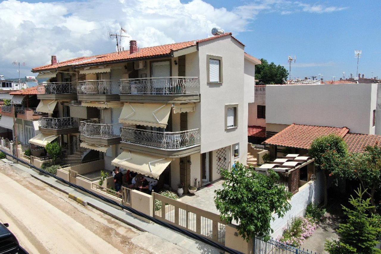 Ofrinio Central Apartments Exterior photo
